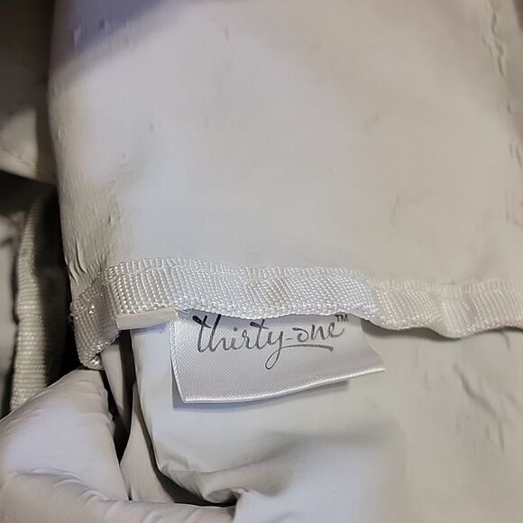 THIRTY-ONE ISLAND DAMASK EASY BREEZY TOTE BAG - Picture 16 of 16